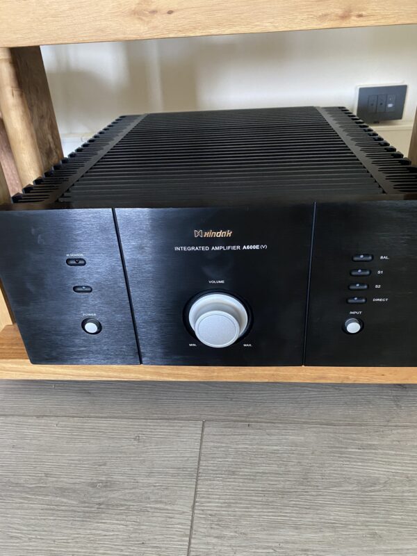 Xindak A600E – Amplificador Integrado