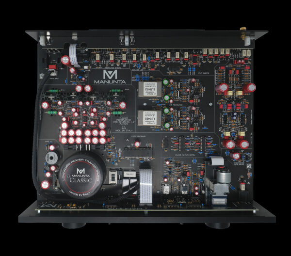 Manunta Classic Preamplifier Inside Manunta Classic Preamplifier